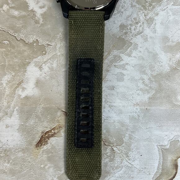 Diesel Men's Watch 10 bar DZ-4189 Only The Brave Green/Black Band NEW BATTERY - Picture 13 of 16